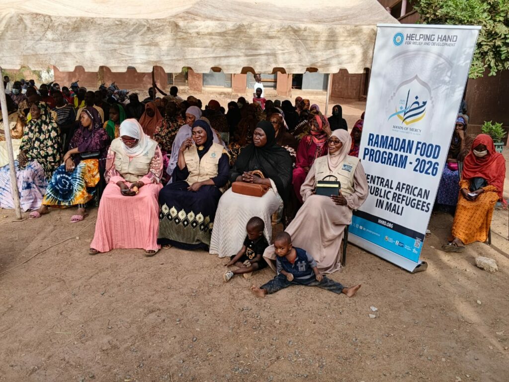 Une distribution de kits alimentaires à Sénou au profit des familles démunies